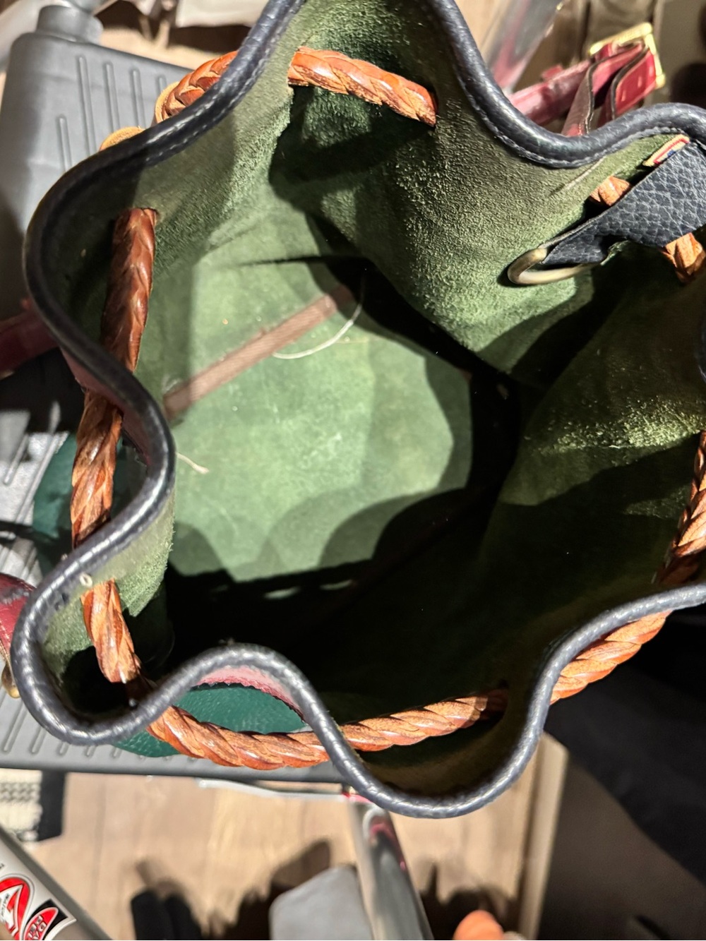 Leather Two-Tone Drawstring Bucket Bag - Green & Burgundy - Picture 5 of 7